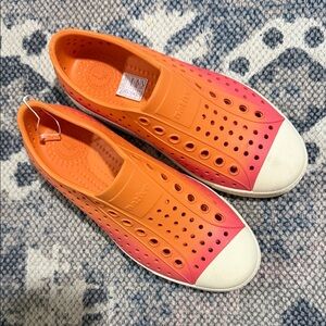 Native Children’s Slip-On Rubber Sugarlite Sneakers in Orange to Pink Ombre